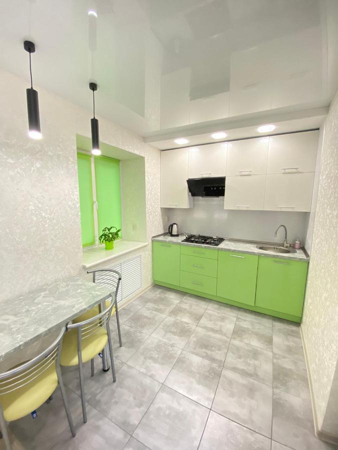 Suite Mira Avenue Center Двухкомнатная Квартира В Центре Возле Тц Цум تشيرنيهيفسكا المظهر الخارجي الصورة