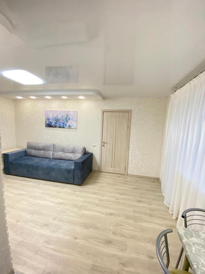 Suite Mira Avenue Center Двухкомнатная Квартира В Центре Возле Тц Цум تشيرنيهيفسكا المظهر الخارجي الصورة